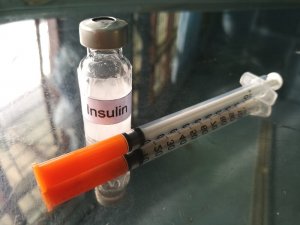 shutterstock_452685523-insulin